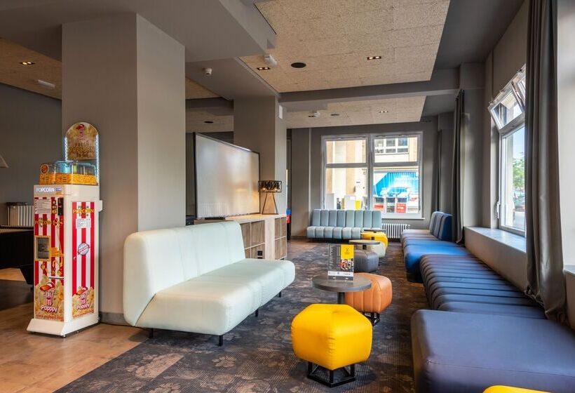 هتل a&o Hamburg City