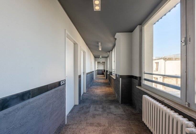 هتل a&o Hamburg City