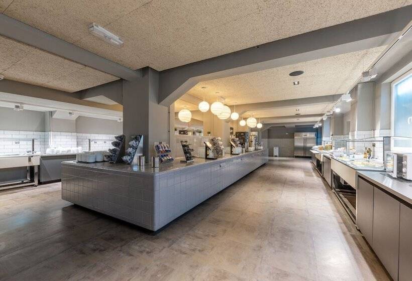 هتل a&o Hamburg City