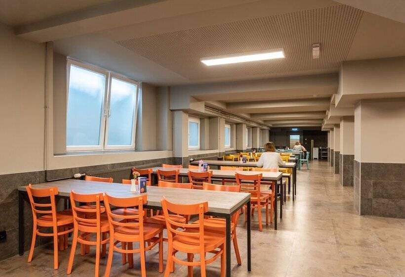 هتل a&o Hamburg City