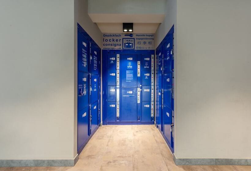 هتل a&o Hamburg City