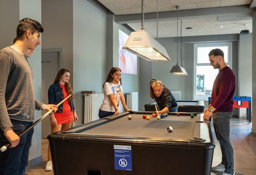 هتل a&o Hamburg City