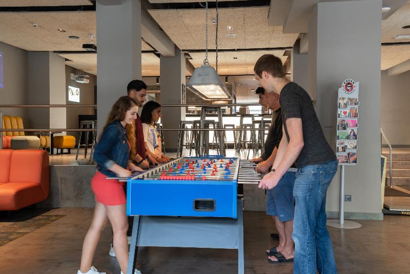 هتل a&o Hamburg City