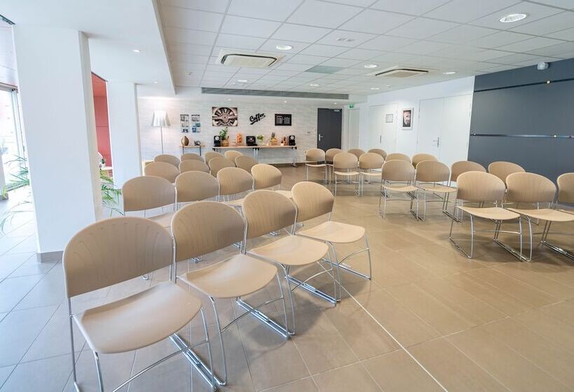 בית מלון כפרי Appart City Confort Toulouse Aéroport Cornebarrieu