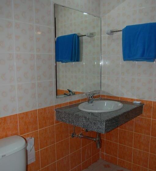 בית מלון כפרי Baan Manthana House