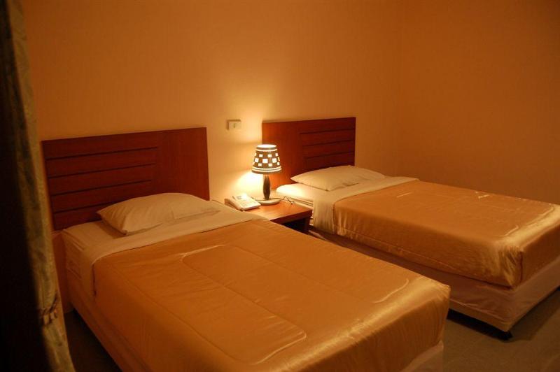 Отель Baan Manthana House