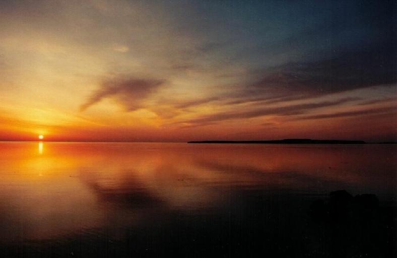 فندق Bavarian Haus Lakefront Inn