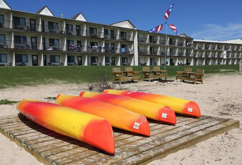 호텔 Bavarian Haus Lakefront Inn