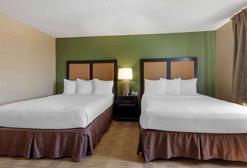 فندق Baymont By Wyndham Bedford Dallas