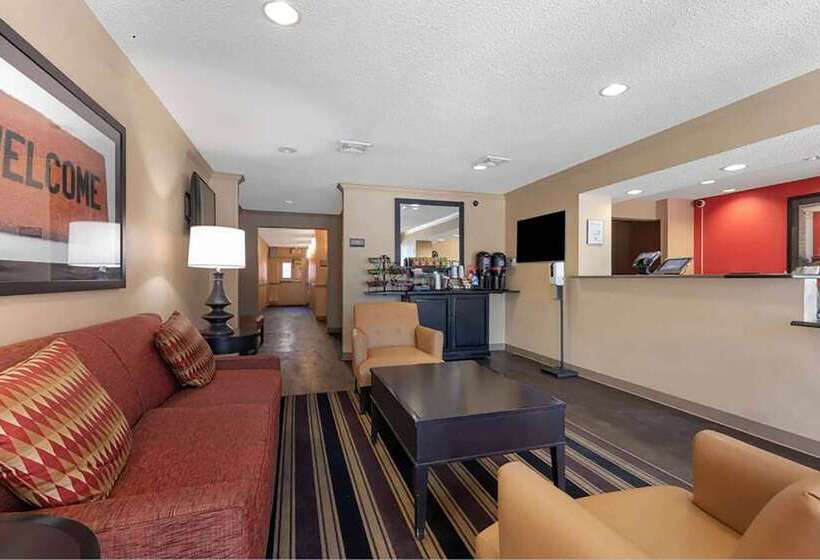 בית מלון כפרי Baymont By Wyndham Bedford Dallas