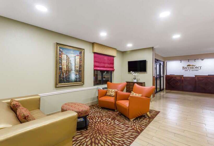 Отель Baymont By Wyndham Savannah/garden City
