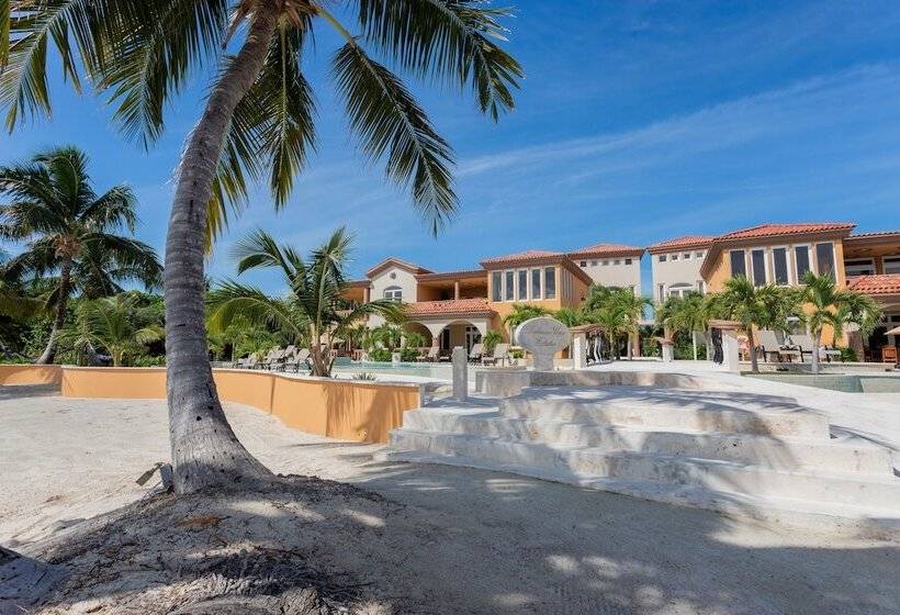 בית מלון כפרי Belizean Cove Estates