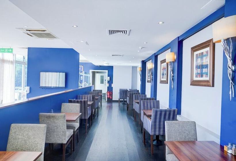 בית מלון כפרי Belvilla Crewe City Centre Lifestyle