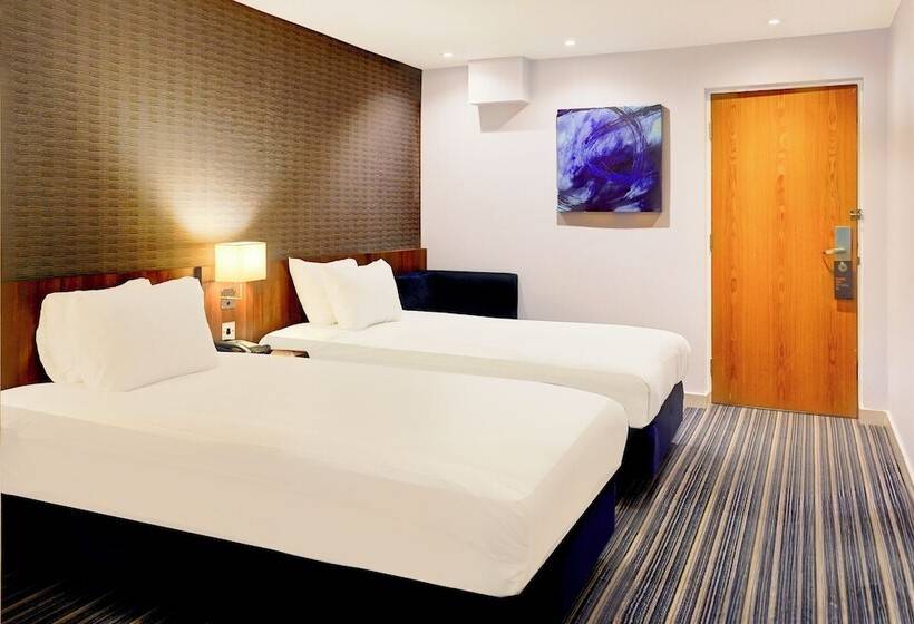 בית מלון כפרי Belvilla Crewe City Centre Lifestyle