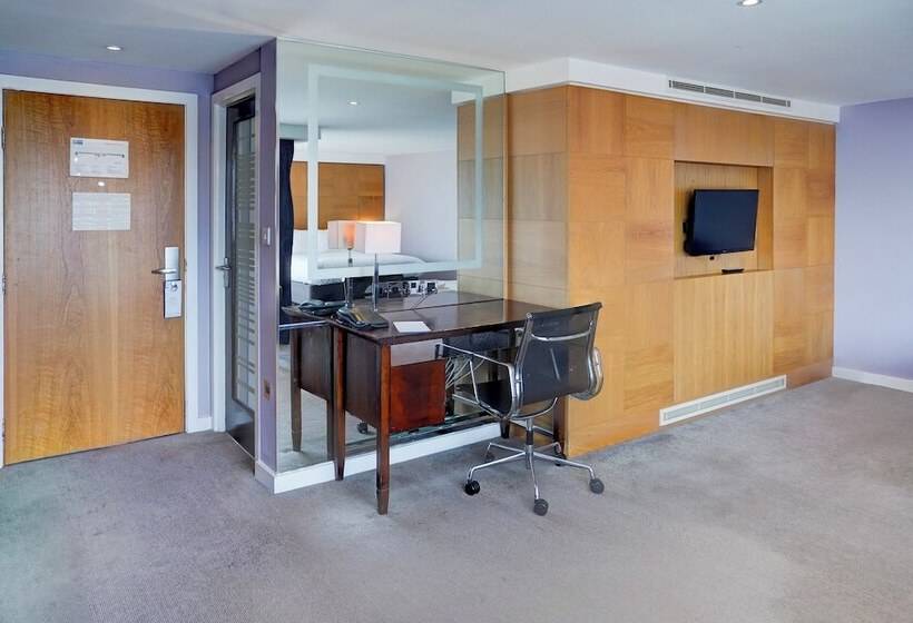 בית מלון כפרי Belvilla Crewe City Centre Lifestyle