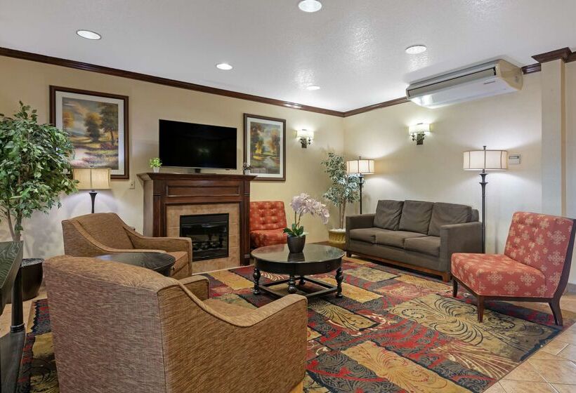 Отель Best Western Laramie Inn & Suites