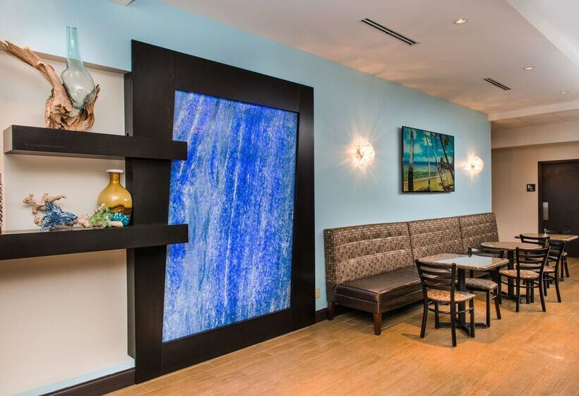 هتل Best Western Plus Hollywood/aventura