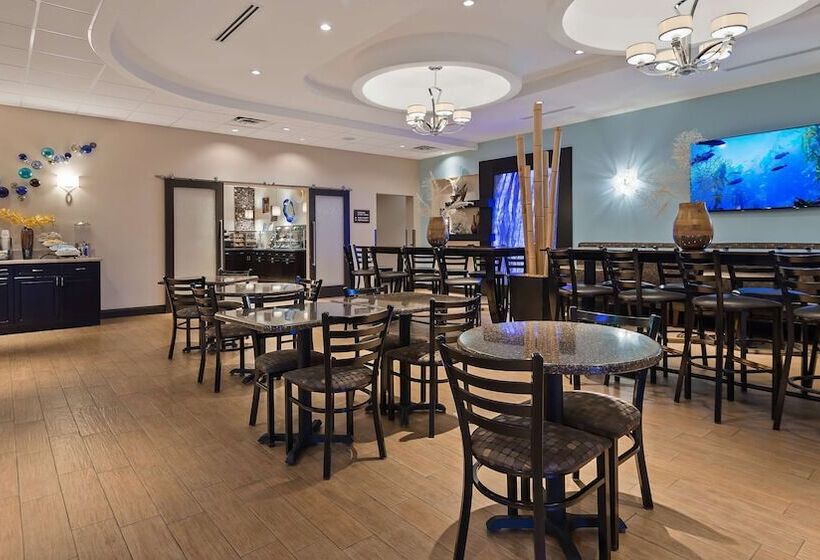 هتل Best Western Plus Hollywood/aventura