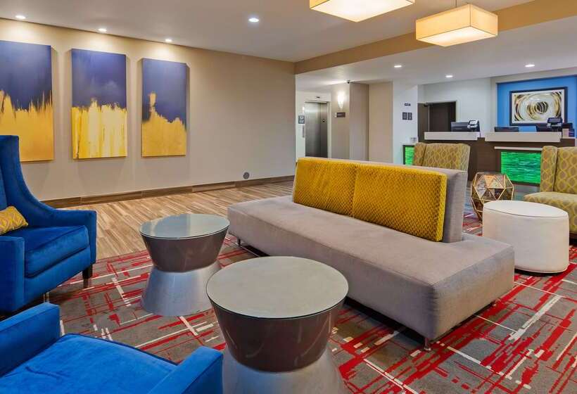 Отель Best Western Plus Mansfield Inn And Suites