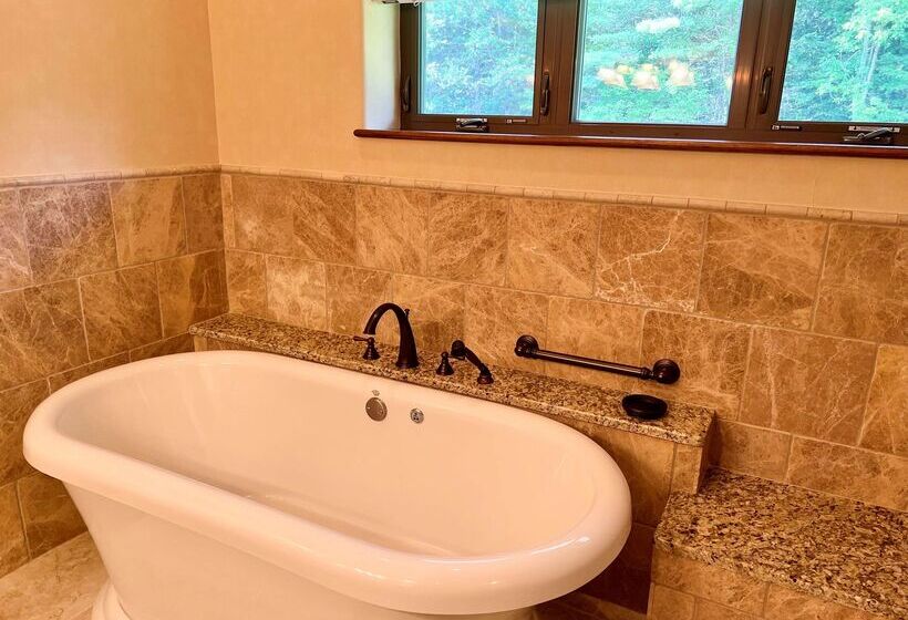 فندق Best Western Plus Waterburystowe