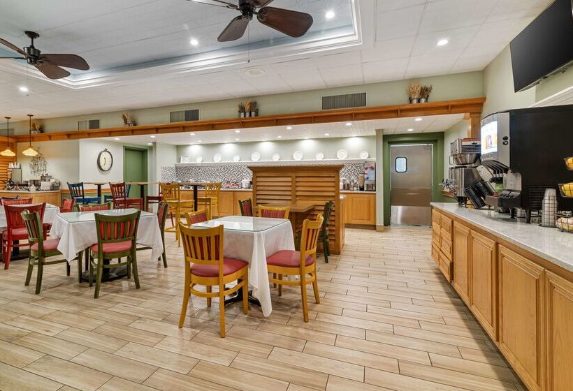 فندق Best Western Plus Waterburystowe