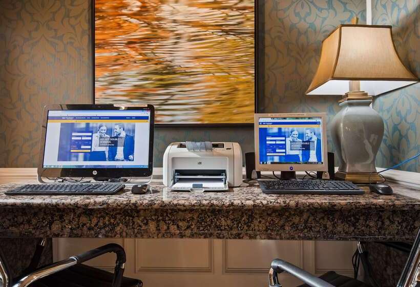 فندق Best Western Spring Hill Inn & Suites