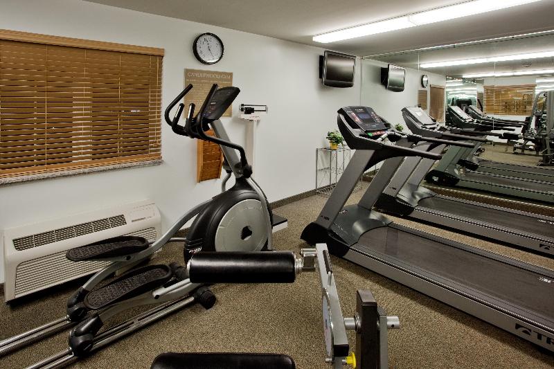 هتل Candlewood Suites Chesapeake Suffolk, An Ihg