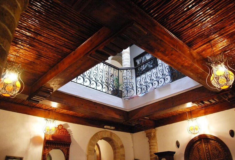 Hotel Caverne D Ali Baba