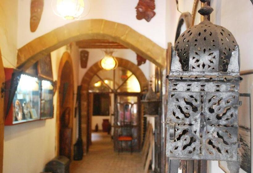 Hotel Caverne D Ali Baba