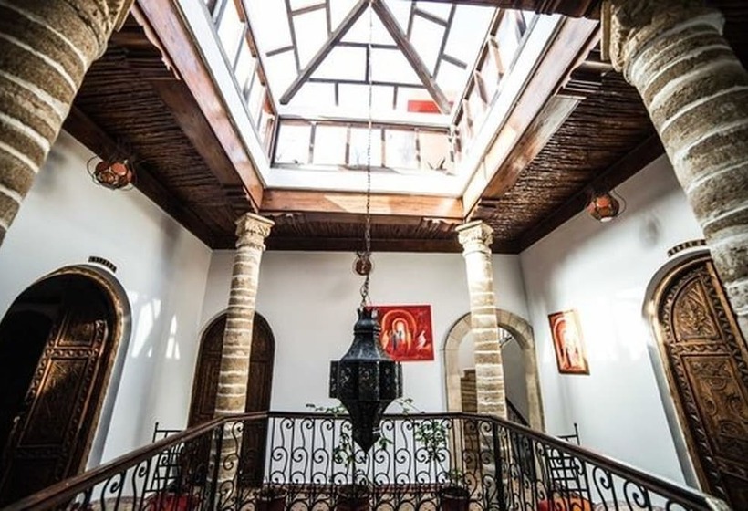 Hotel Caverne D Ali Baba