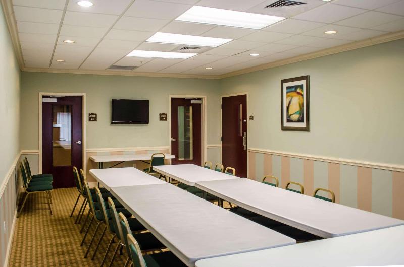 فندق Comfort Inn & Suites