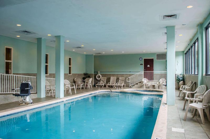 فندق Comfort Inn & Suites