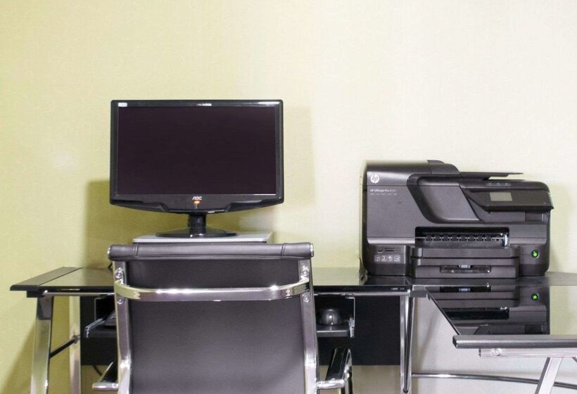 בית מלון כפרי Comfort Inn