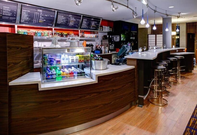 בית מלון כפרי Courtyard Atlanta Airport West