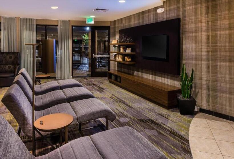 فندق Courtyard By Marriott San Luis Obispo