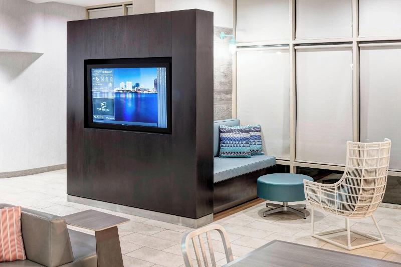 酒店 Courtyard Virginia Beach Oceanfront/north 37th Street