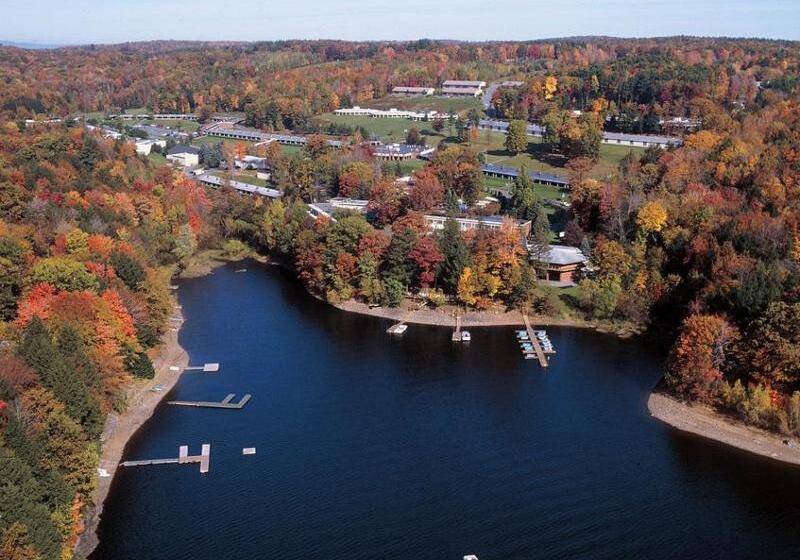 فندق Cove Haven Resort