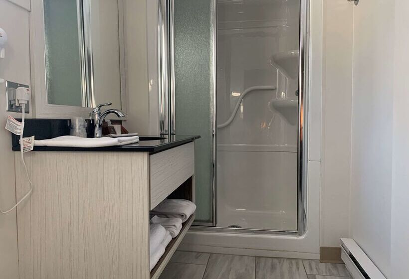 Danny’s Hotel Suites, Surestay Collection By Best Western