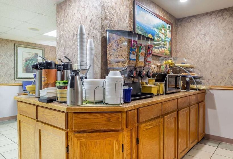 فندق Days Inn By Wyndham Mountain Home