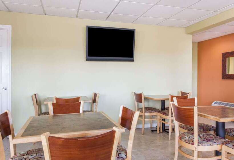 酒店 Days Inn By Wyndham Orange