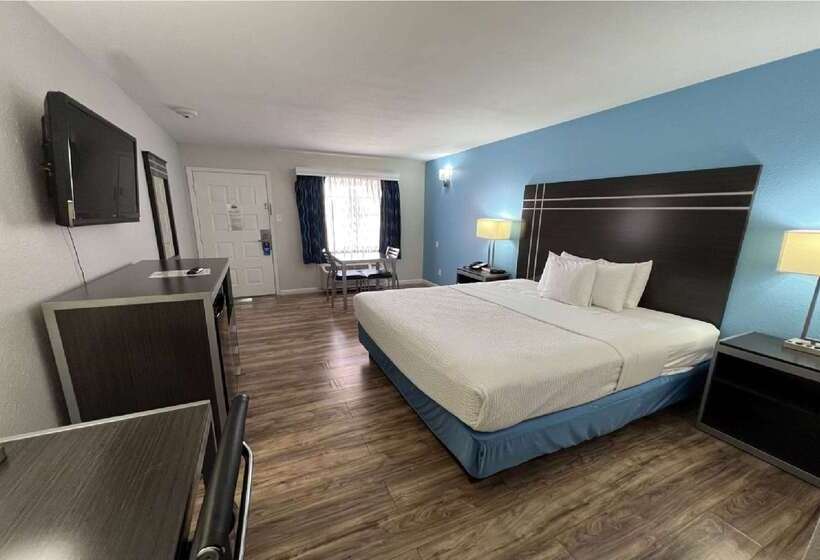 酒店 Days Inn By Wyndham Orange