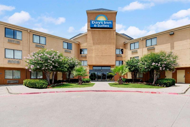 酒店 Days Inn & Suites By Wyndham Desoto