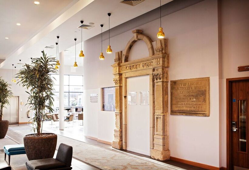 فندق Doubletree By Hilton  Lincoln