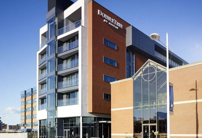 فندق Doubletree By Hilton  Lincoln