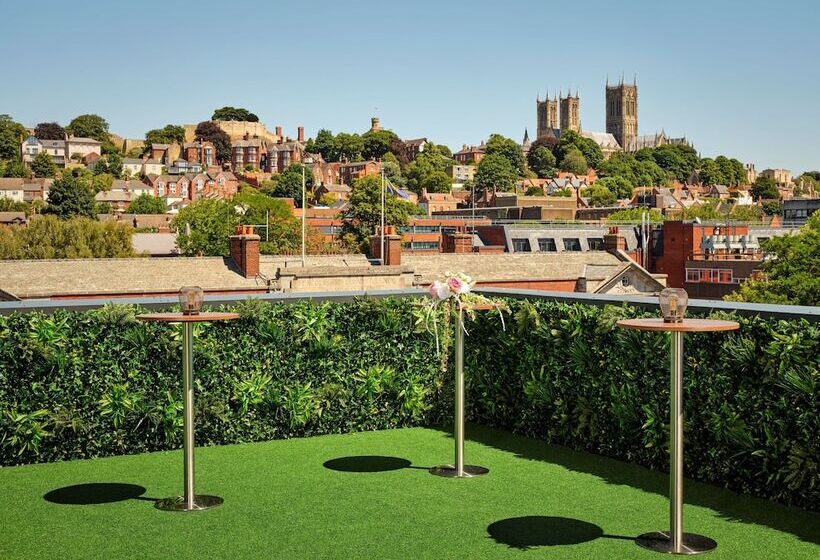 فندق Doubletree By Hilton  Lincoln