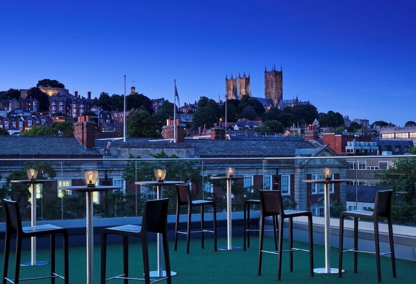 فندق Doubletree By Hilton  Lincoln