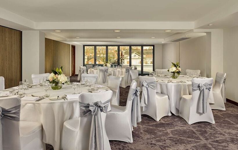 فندق Doubletree By Hilton  Lincoln