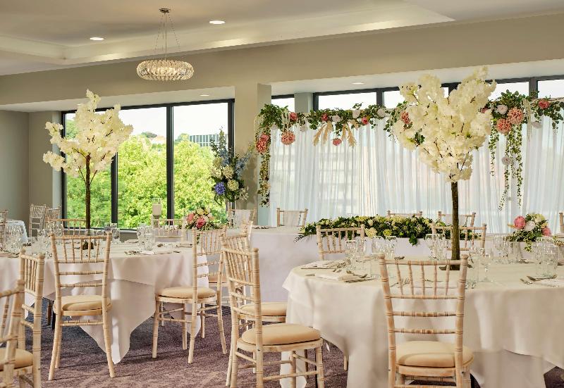 فندق Doubletree By Hilton  Lincoln