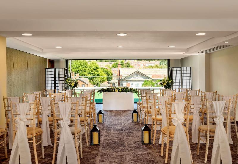 فندق Doubletree By Hilton  Lincoln