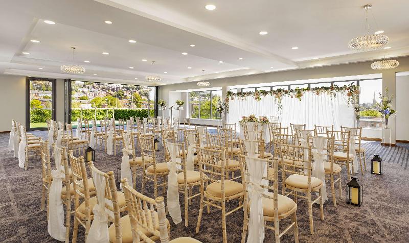 فندق Doubletree By Hilton  Lincoln